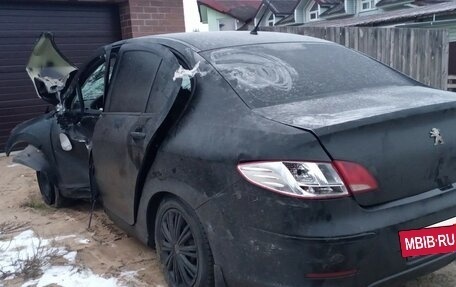 Peugeot 408 I рестайлинг, 2013 год, 75 000 рублей, 3 фотография