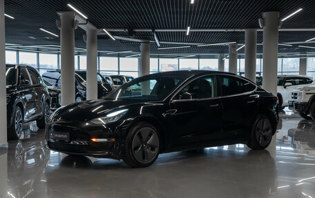 Tesla Model 3 I, 2019 год, 2 150 000 рублей, 1 фотография