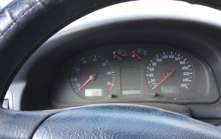 Volkswagen Passat B5+ рестайлинг, 1998 год, 190 000 рублей, 11 фотография