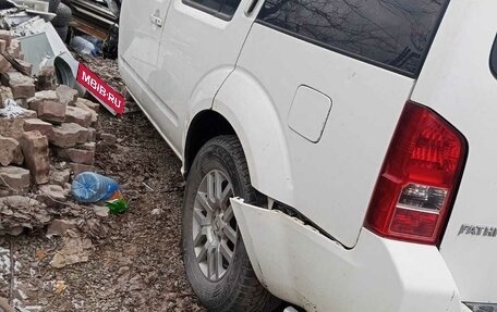 Nissan Pathfinder, 2010 год, 400 000 рублей, 2 фотография