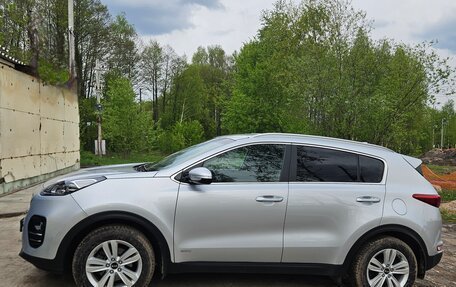 KIA Sportage IV рестайлинг, 2018 год, 1 850 000 рублей, 4 фотография