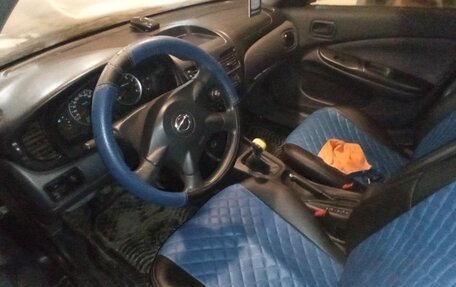 Nissan Almera, 2004 год, 300 000 рублей, 2 фотография