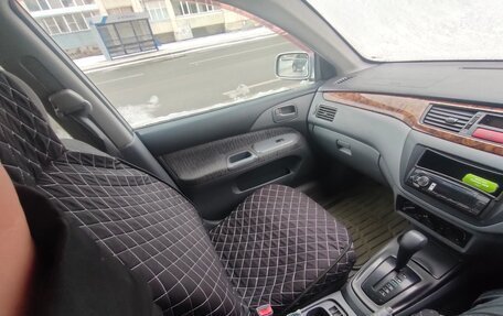 Mitsubishi Lancer IX, 2000 год, 250 000 рублей, 6 фотография