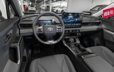 Toyota RAV4, 2026 год, 4 480 000 рублей, 10 фотография