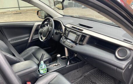 Toyota RAV4, 2014 год, 1 750 000 рублей, 6 фотография