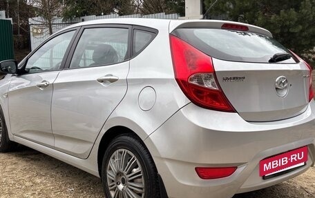 Hyundai Solaris II рестайлинг, 2012 год, 1 100 000 рублей, 4 фотография