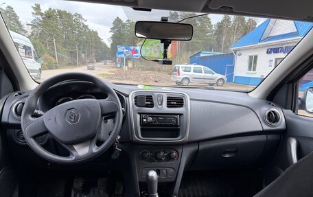 Renault Logan II, 2014 год, 715 000 рублей, 8 фотография