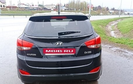 Hyundai ix35 I рестайлинг, 2011 год, 1 300 000 рублей, 4 фотография