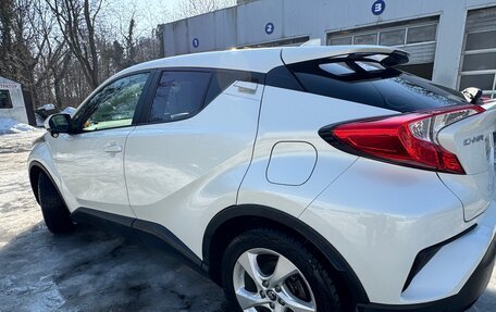 Toyota C-HR I рестайлинг, 2020 год, 2 100 000 рублей, 7 фотография