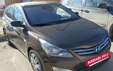 Hyundai Solaris II рестайлинг, 2014 год, 900 000 рублей, 4 фотография