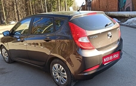 Hyundai Solaris II рестайлинг, 2014 год, 900 000 рублей, 6 фотография