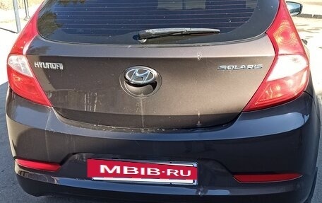 Hyundai Solaris II рестайлинг, 2014 год, 900 000 рублей, 10 фотография