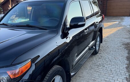 Toyota Land Cruiser 200, 2014 год, 3 680 000 рублей, 3 фотография