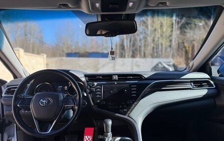 Toyota Camry, 2018 год, 2 775 000 рублей, 8 фотография