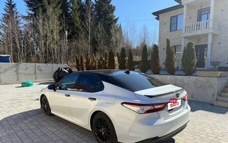 Toyota Camry, 2018 год, 2 775 000 рублей, 7 фотография