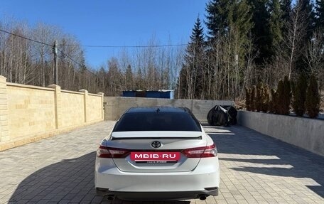 Toyota Camry, 2018 год, 2 775 000 рублей, 5 фотография