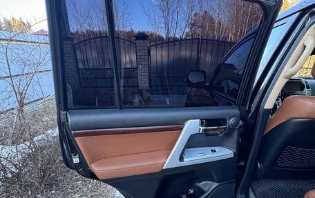 Toyota Land Cruiser 200, 2014 год, 3 680 000 рублей, 9 фотография