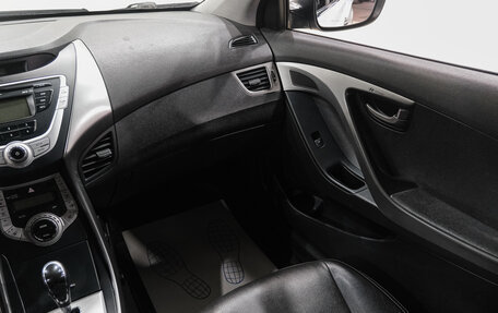 Hyundai Avante, 2011 год, 799 000 рублей, 18 фотография