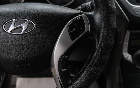 Hyundai Avante, 2011 год, 799 000 рублей, 23 фотография