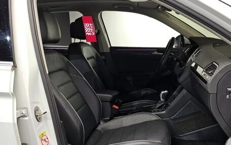 Volkswagen Tiguan II, 2022 год, 3 250 000 рублей, 4 фотография