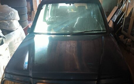 Suzuki Escudo III, 1995 год, 195 000 рублей, 2 фотография