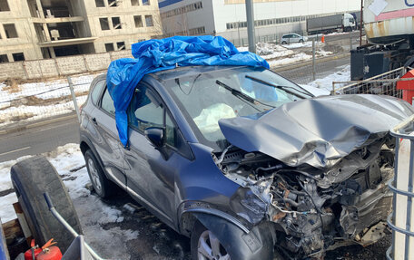 Renault Kaptur I рестайлинг, 2017 год, 350 000 рублей, 2 фотография