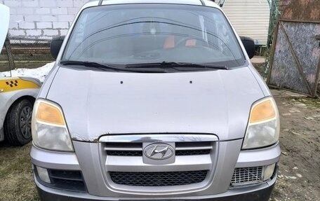 Hyundai Starex I рестайлинг, 2004 год, 350 000 рублей, 2 фотография