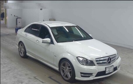 Mercedes-Benz C-Класс, 2011 год, 990 000 рублей, 3 фотография