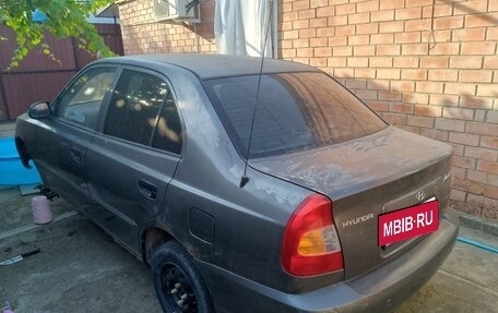 Hyundai Accent II, 2001 год, 150 000 рублей, 2 фотография