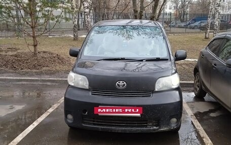 Toyota Porte II, 2005 год, 350 000 рублей, 2 фотография