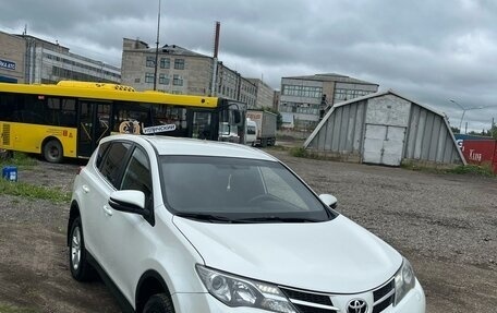 Toyota RAV4, 2013 год, 1 500 000 рублей, 6 фотография