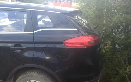 Geely Atlas I, 2018 год, 900 000 рублей, 4 фотография