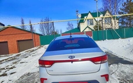 KIA Rio IV, 2020 год, 1 250 000 рублей, 5 фотография