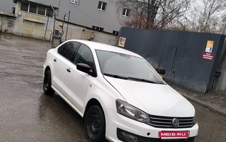 Volkswagen Polo VI (EU Market), 2016 год, 550 000 рублей, 3 фотография