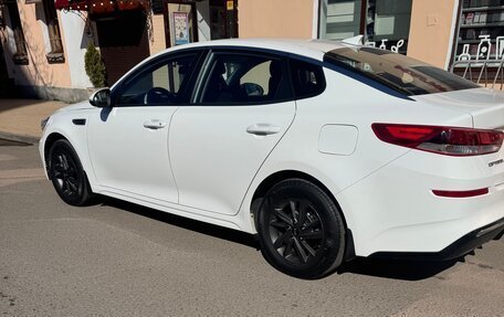 KIA Optima IV, 2019 год, 3 000 000 рублей, 10 фотография