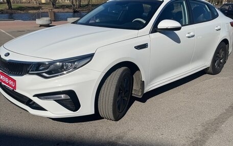 KIA Optima IV, 2019 год, 3 000 000 рублей, 2 фотография