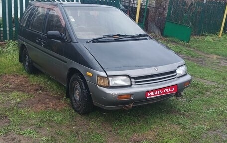 Nissan Prairie III, 1990 год, 100 000 рублей, 1 фотография
