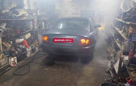 Hyundai Sonata IV рестайлинг, 2002 год, 275 000 рублей, 3 фотография