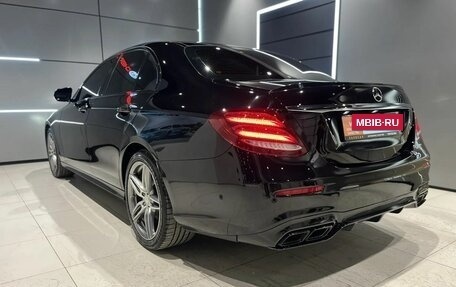 Mercedes-Benz E-Класс, 2016 год, 3 470 000 рублей, 3 фотография