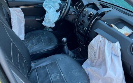 Renault Duster I рестайлинг, 2019 год, 850 000 рублей, 7 фотография