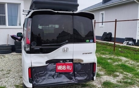 Honda Stepwgn IV, 2015 год, 1 450 000 рублей, 3 фотография