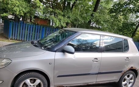 Skoda Fabia II, 2012 год, 450 000 рублей, 3 фотография