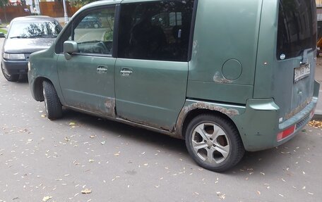 Honda Mobilio Spike I рестайлинг, 2003 год, 250 000 рублей, 4 фотография