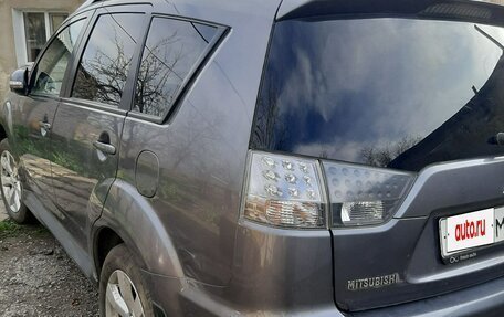 Mitsubishi Outlander III рестайлинг 3, 2010 год, 1 150 000 рублей, 10 фотография