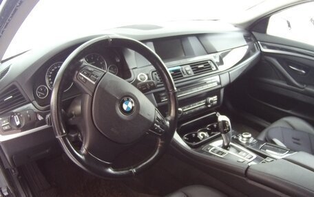 BMW 5 серия, 2013 год, 600 000 рублей, 15 фотография