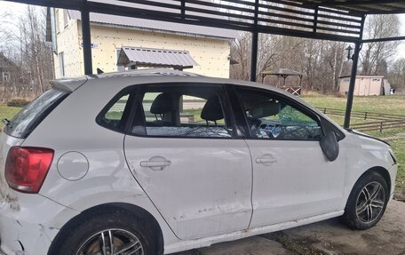 Volkswagen Polo VI (EU Market), 2011 год, 230 000 рублей, 3 фотография