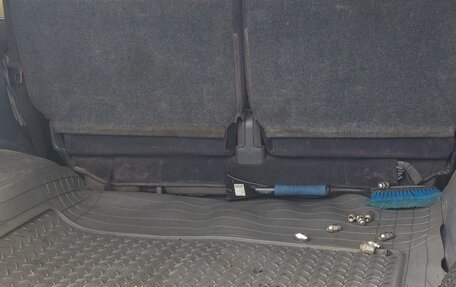 Toyota Land Cruiser Prado 90 рестайлинг, 1998 год, 700 000 рублей, 11 фотография