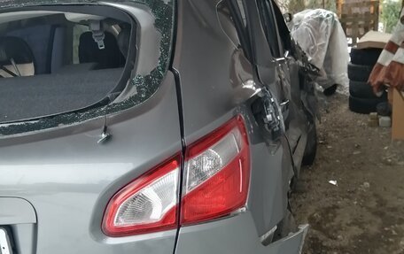 Nissan Qashqai, 2011 год, 320 000 рублей, 2 фотография