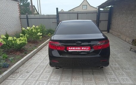 Toyota Camry, 2012 год, 2 200 000 рублей, 4 фотография