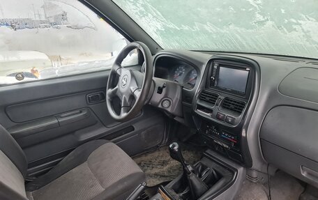 Nissan NP300, 2009 год, 950 000 рублей, 3 фотография